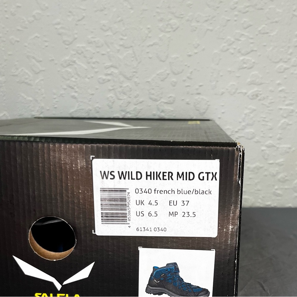 BNIB Womens Salewa Wild Hiker Boots GORE-TEX size 6.5 - Picture 3 of 8